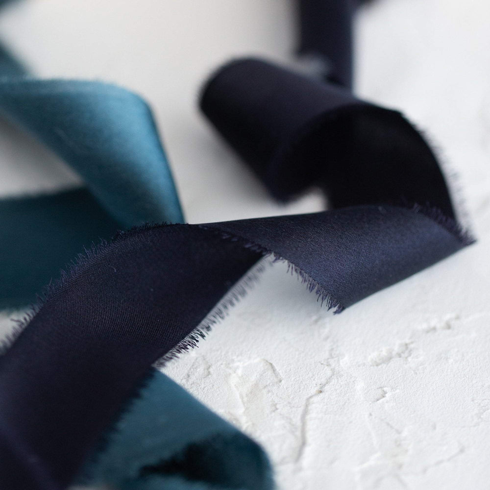 Black sik satin ribbon