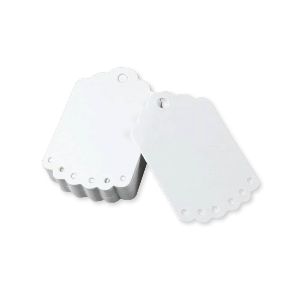White Scalloped Gift Tags | 25pk