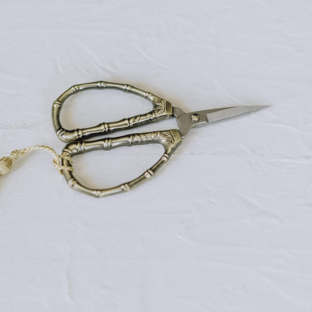 Oriental Bamboo Embroidery Scissors
