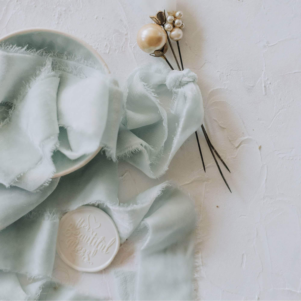 Eau de Nil / Mint Velvet Ribbon
