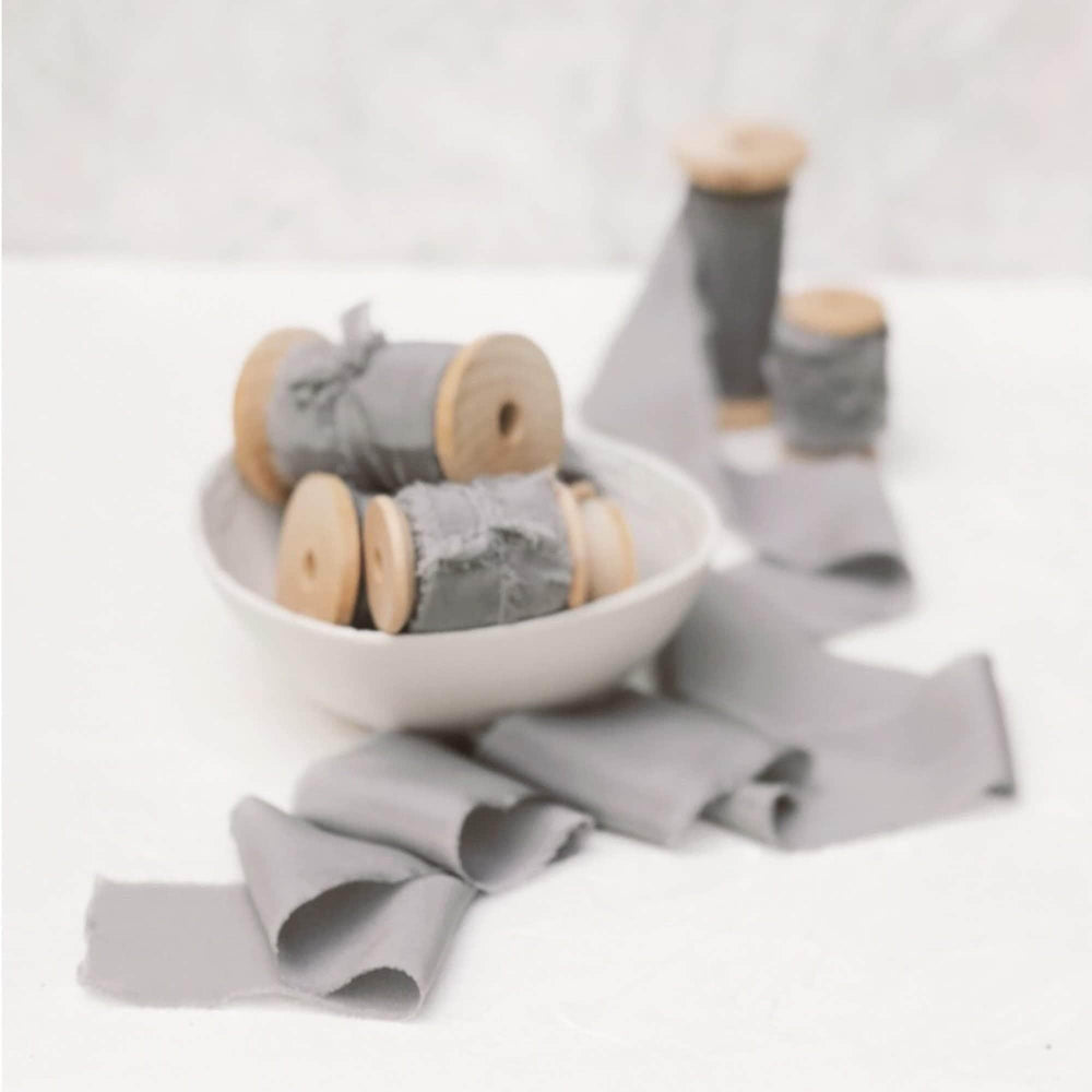 Gris perle Crepe Silk Ribbon |5m
