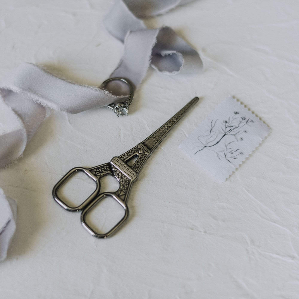 Eiffel Tower Embroidery Scissors